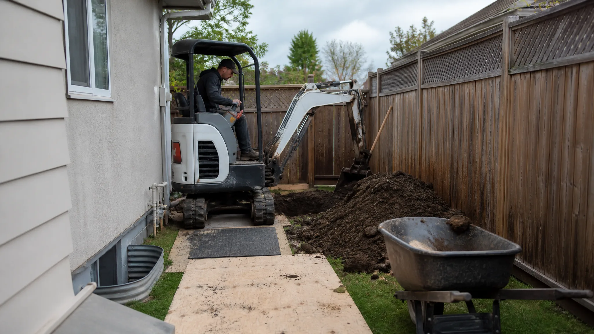 Tight-Access Excavation